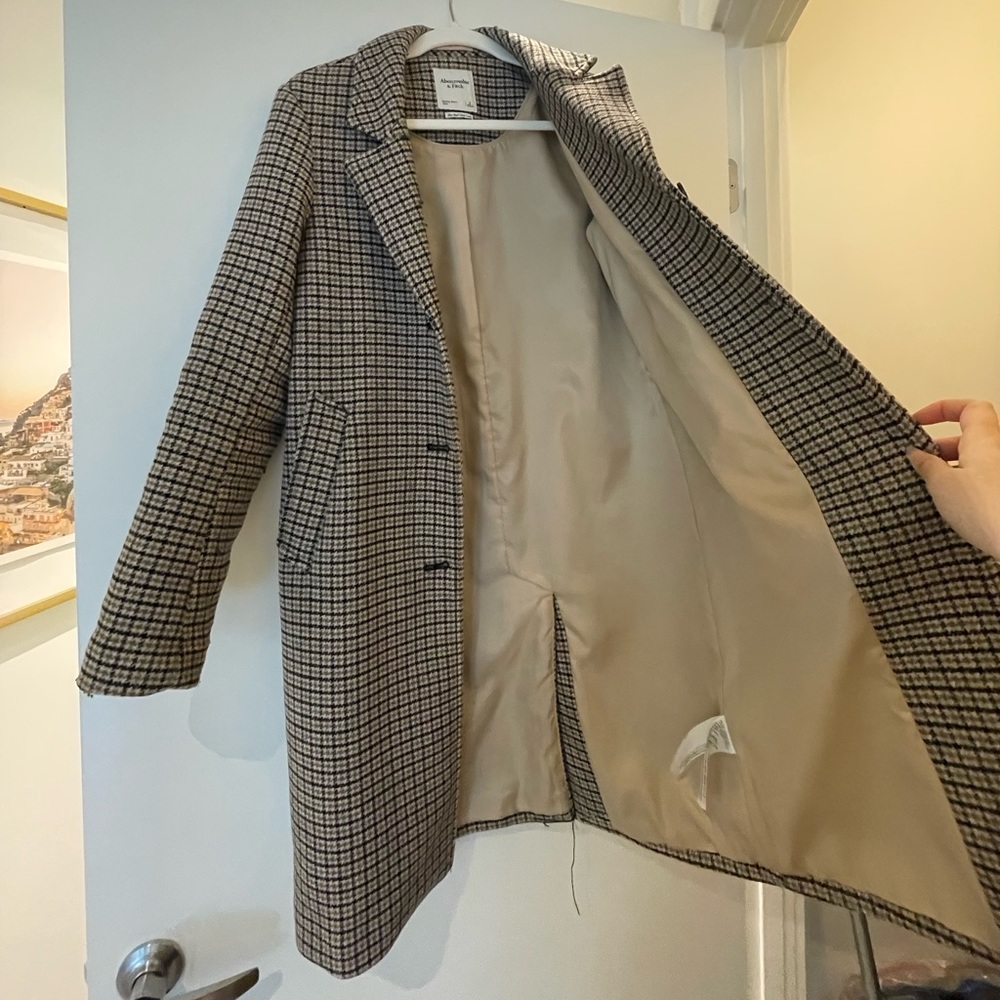 Abercrombie Wool Plaid Coat - Picture 5 of 8